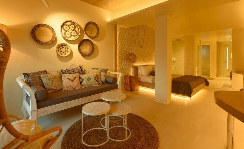 Deluxe Suite Sea View, Divelia East