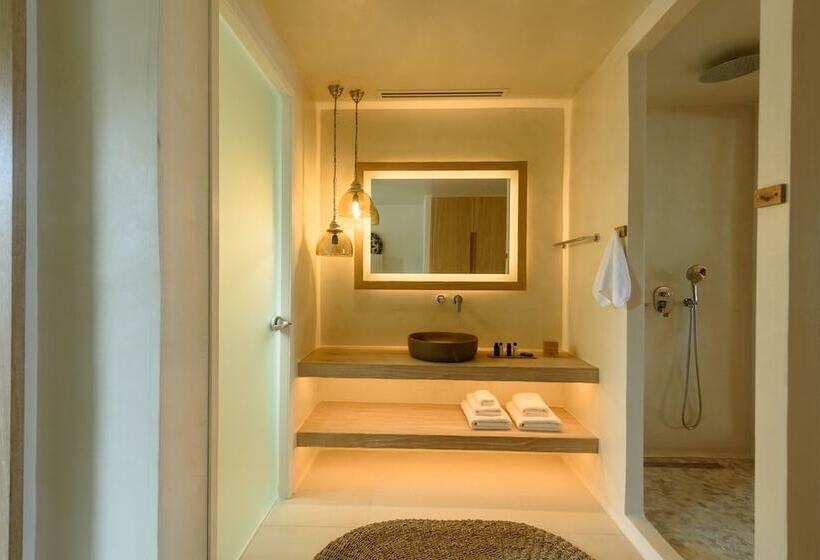 Deluxe Suite Sea View, Divelia East