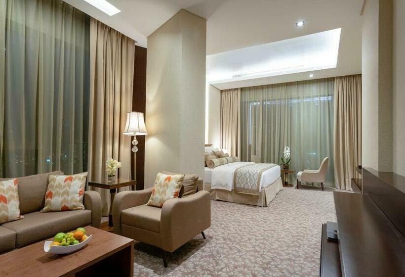 Полулюкс, Renaissance Business Bay Hotel, Dubai