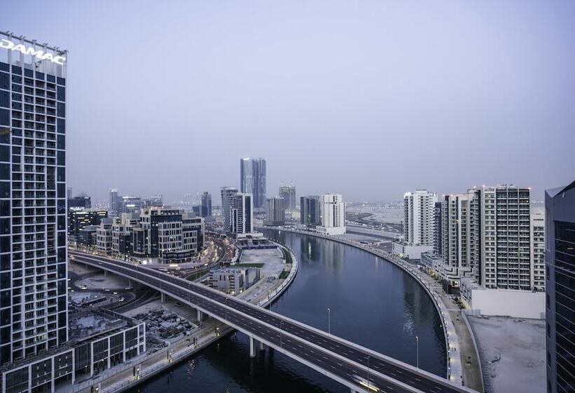 Номер Superior Кровать Кинг, Renaissance Business Bay Hotel, Dubai