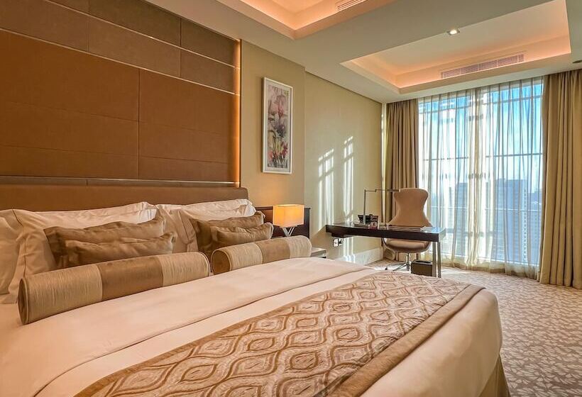 Полулюкс, Renaissance Business Bay Hotel, Dubai