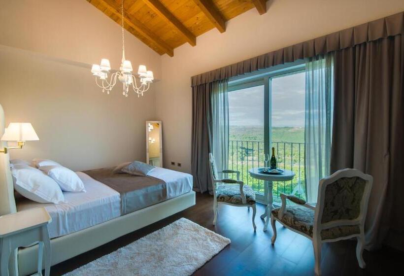 اتاق لوکس, Wine Residence Cattunar