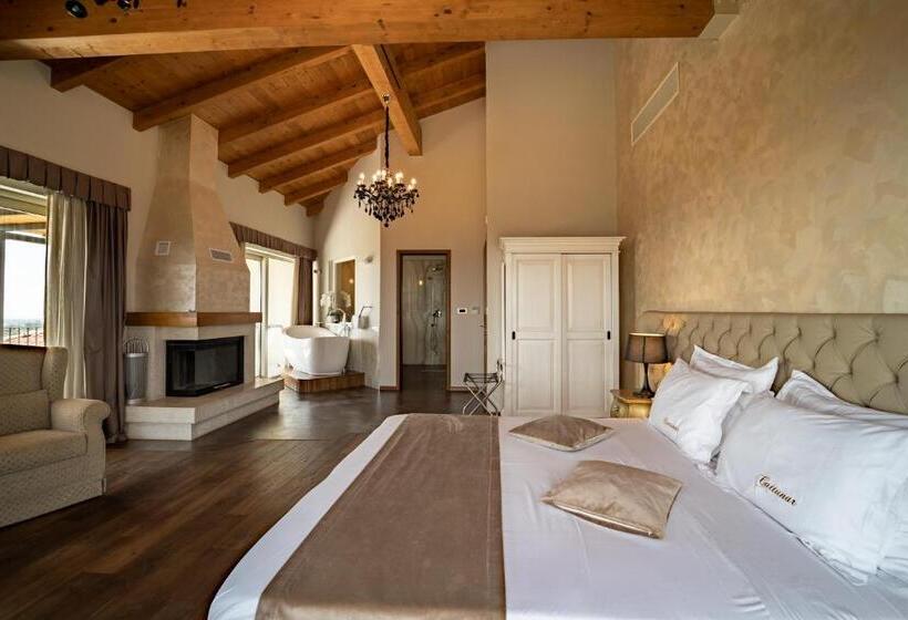 Deluxe Suite Sea View, Wine Residence Cattunar