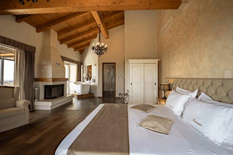 Deluxe Suite Sea View, Wine Residence Cattunar