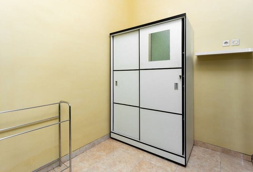 Номер Стандарт, Reddoorz @ Danau Bratan