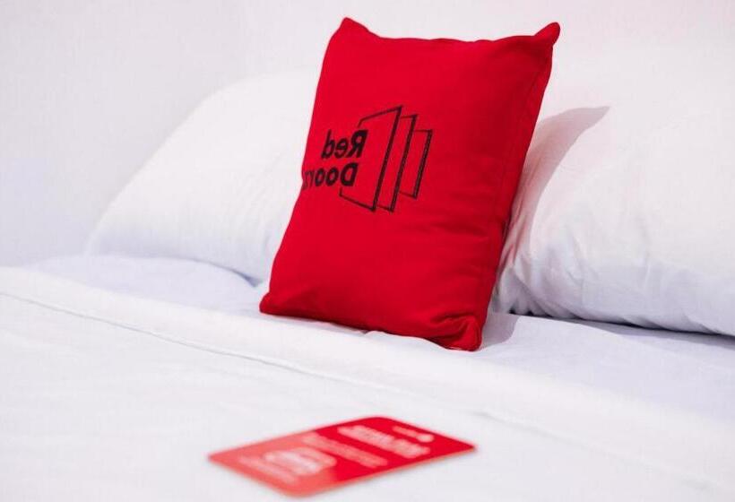 Номер Deluxe, Reddoorz Syariah @ Sunan Bonang Magelang