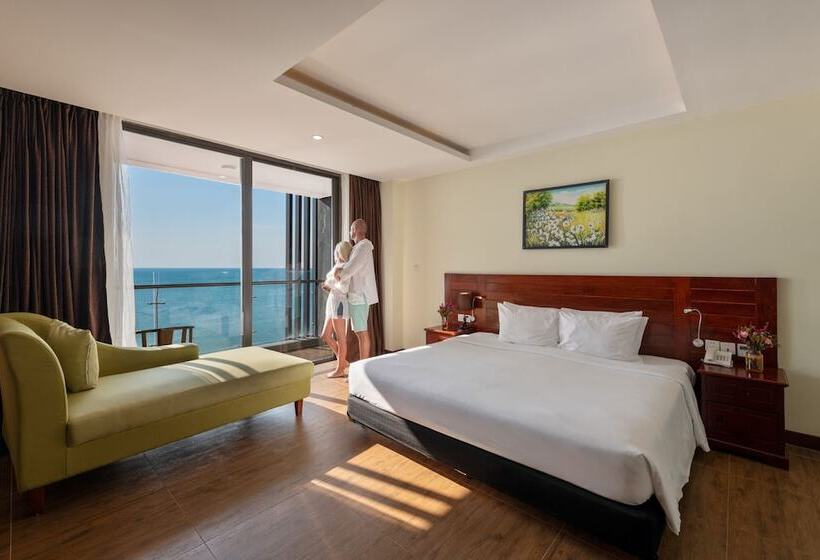 اتاق لوکس با چشم‌انداز دریا, Amarin Resort & Spa Phu Quoc