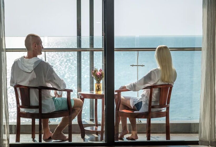 سوییت, Amarin Resort & Spa Phu Quoc