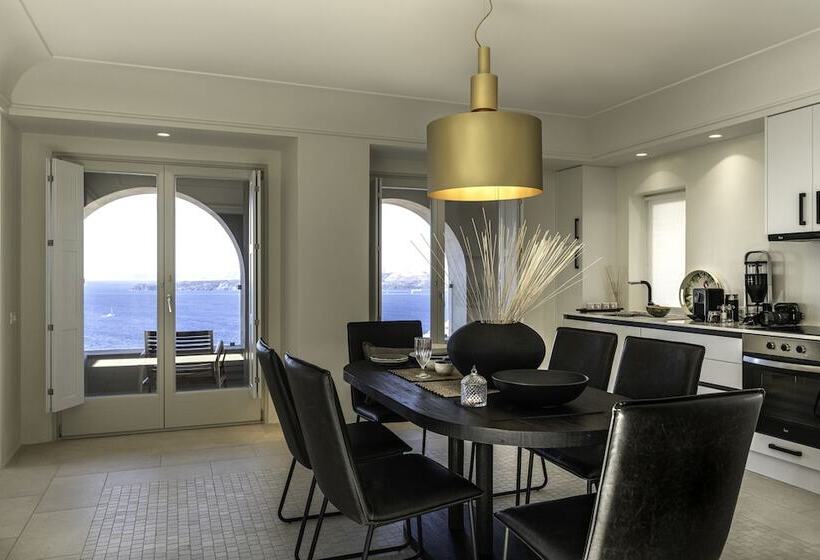 فيلا غرفة نوم واحدة مطلّة علي البحر, Arota Exclusive Villas