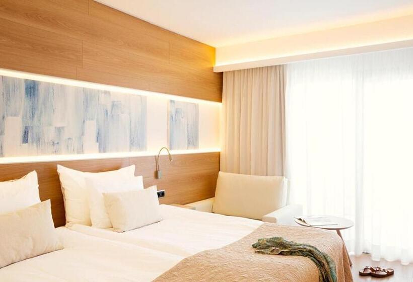 חדר סופריור עם מרפסת, Monsuau Cala D Or Hotel 4 Sup   Adults Only
