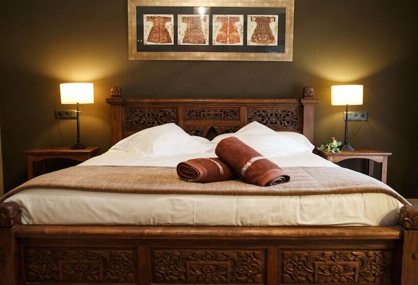 Romantic Room, Swiss Moraira  Adults Recommended