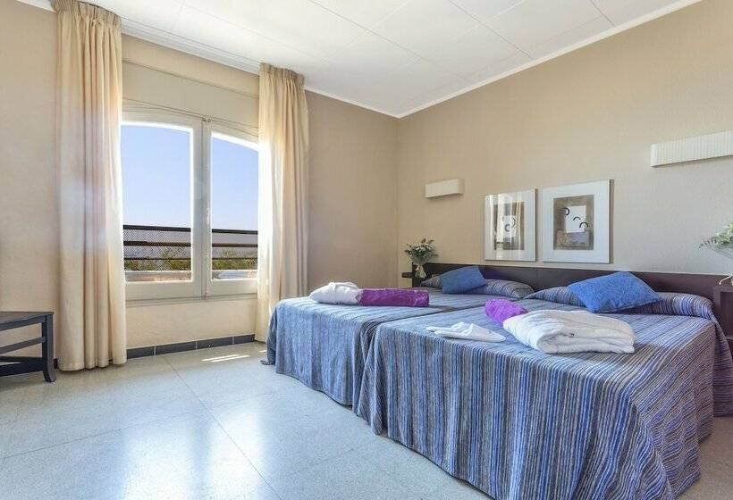 Номер Стандарт Трехместный, Espanya Calella - 30º hotels