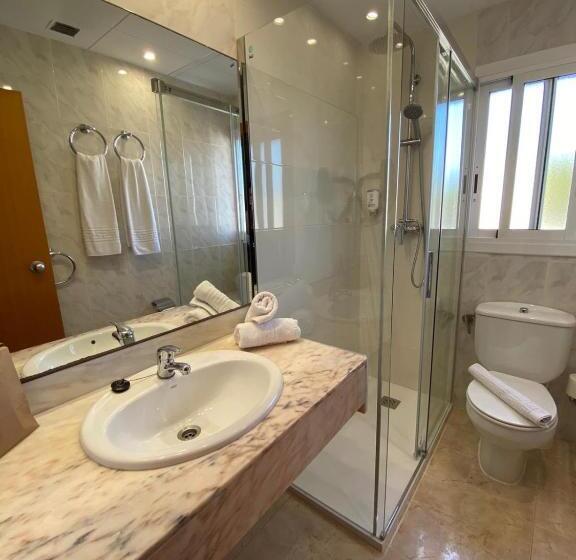 استودیوی استاندارد, Aparthotel Solifemar