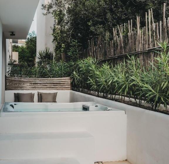 Люкс с гидромассажем, Barefoot Hotel Mallorca