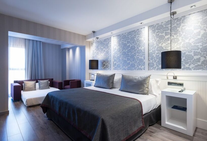 Семейный Номер, Catalonia Barcelona Plaza