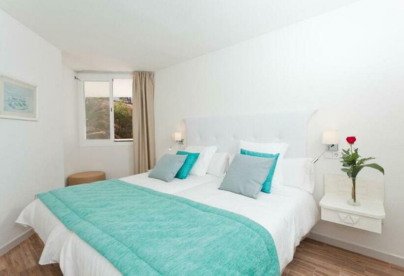Suite, Fergus Style Cala Blanca Suites