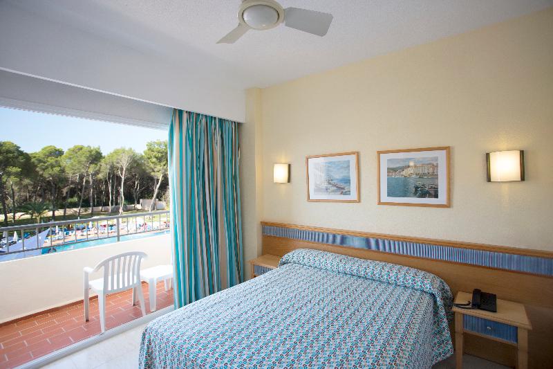Habitación Estándar Vista Piscina, Invisa Ereso All Inclusive