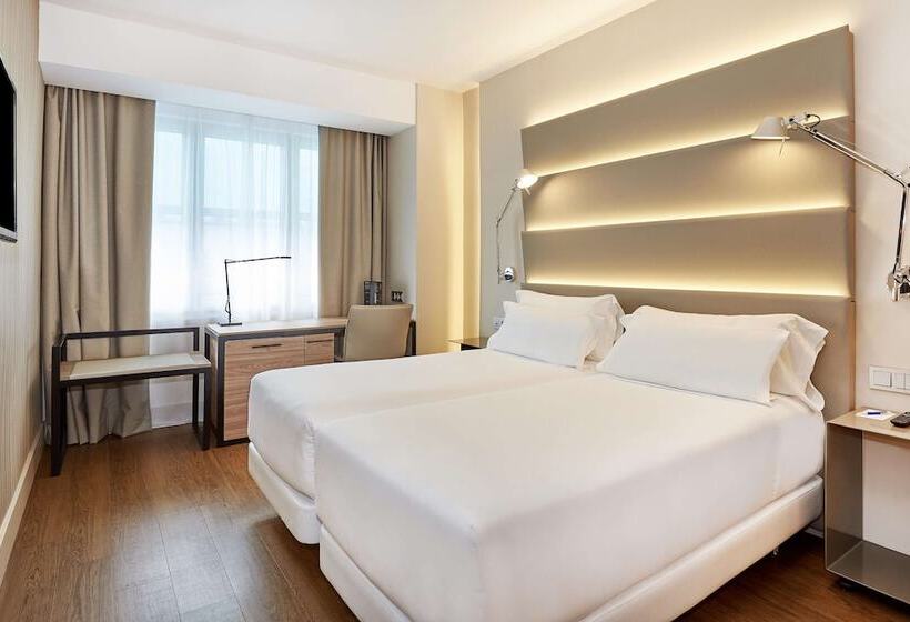 Номер Стандарт, NH Sants Barcelona