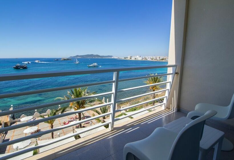 Quarto Triplo Standart Vista Mar, Bg Nautico Ebeso