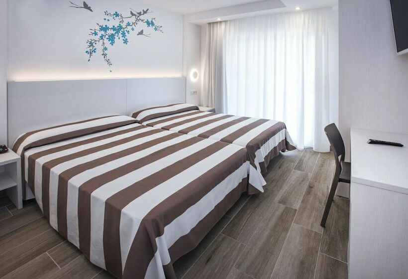 Номер Стандарт, Oasis Park Splash