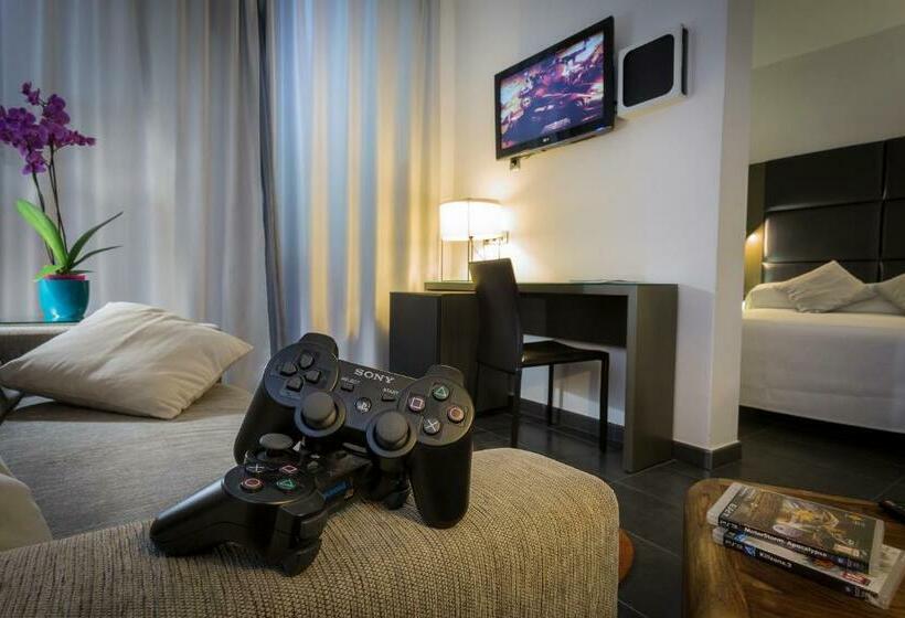 سوییت, Palladium Hotel Cala Llonga - Adults Only