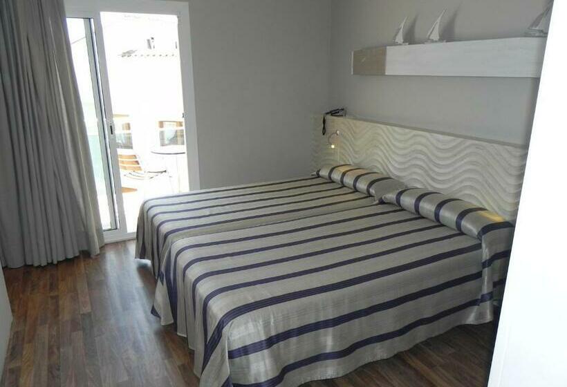 Quarto Estandar com Sacada, Alga