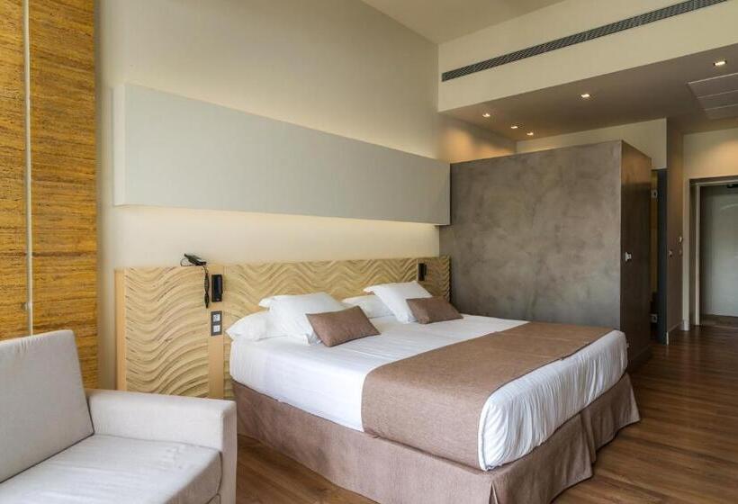Premium-huone, Alga