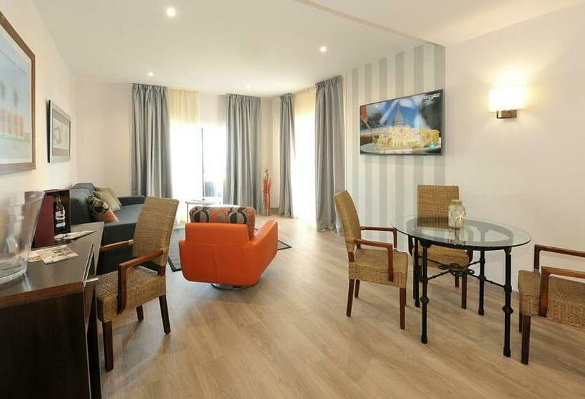 سوییت, Salobreña Suites