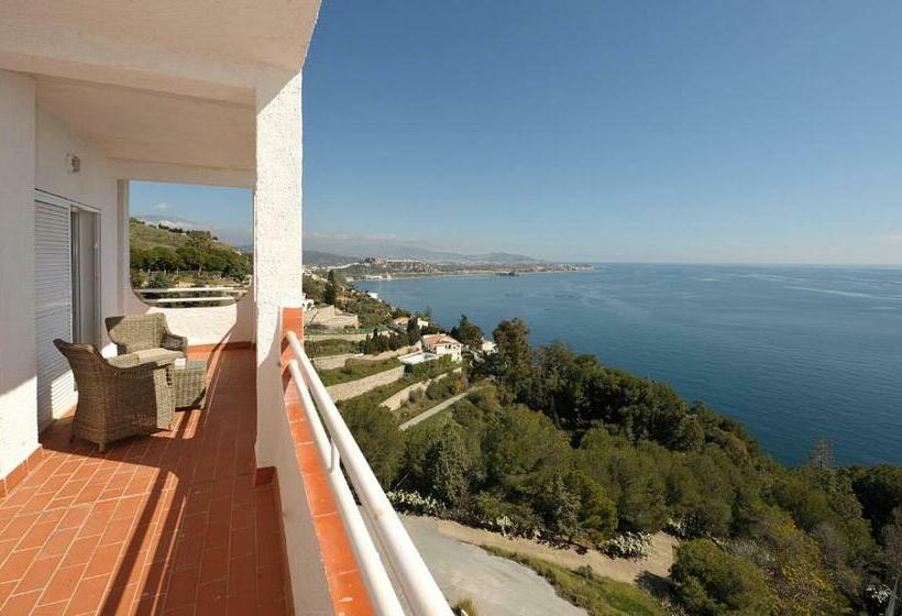 سوییت, Salobreña Suites