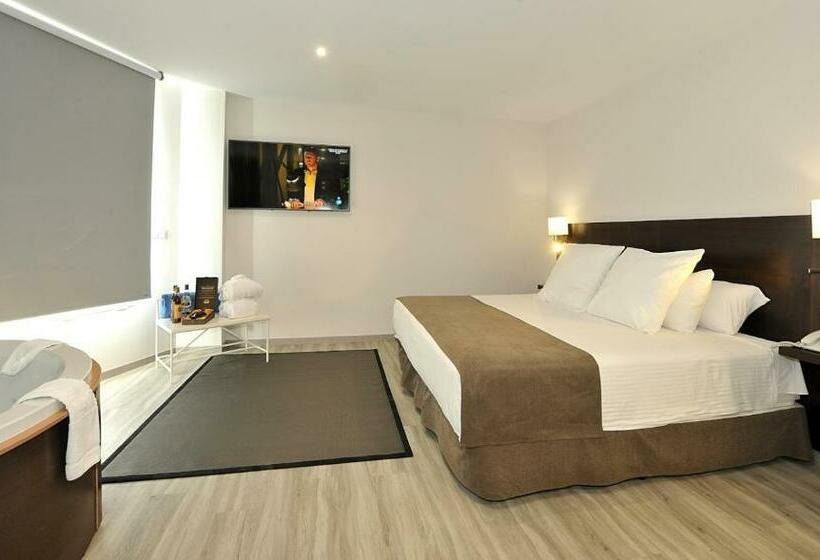 سوییت, Salobreña Suites