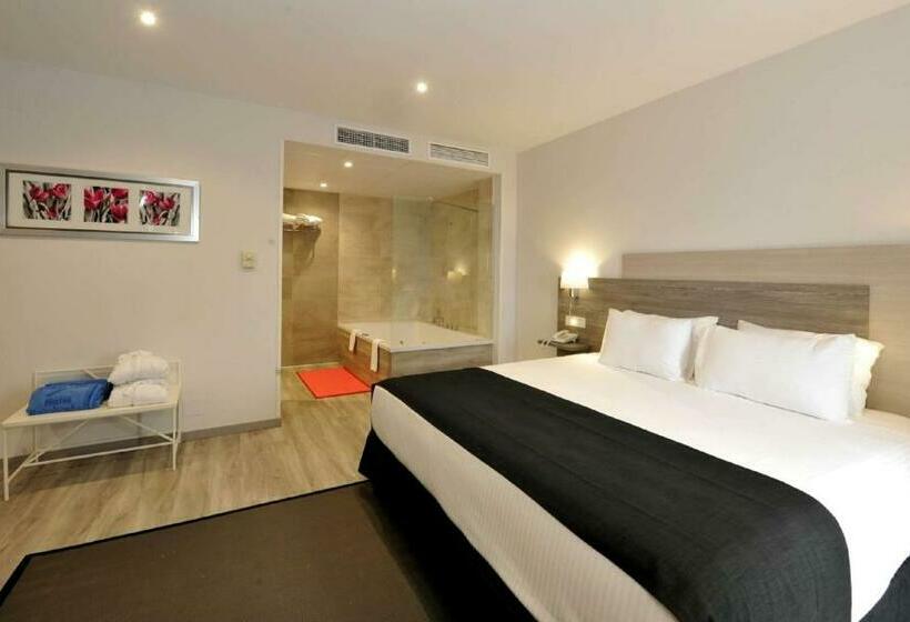 سوییت, Salobreña Suites