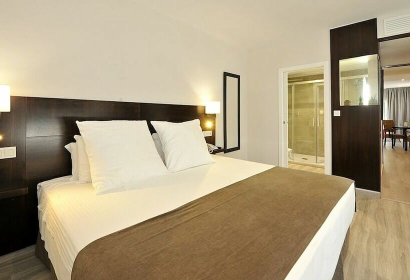 سوییت, Salobreña Suites
