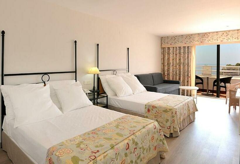 سوییت جونیور با بالکن, Salobreña Suites