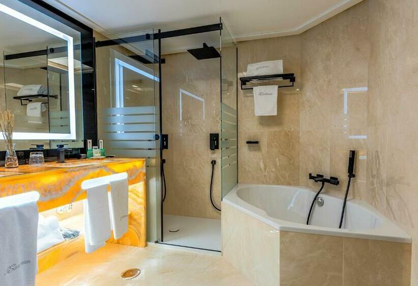 Suite, Santemar