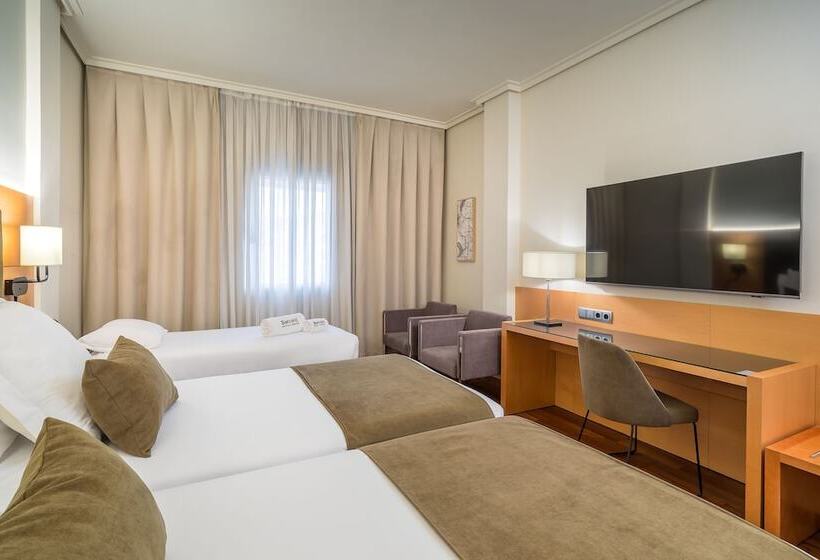 اتاق سوپریور سه تخته, Barceló Murcia Siete Coronas