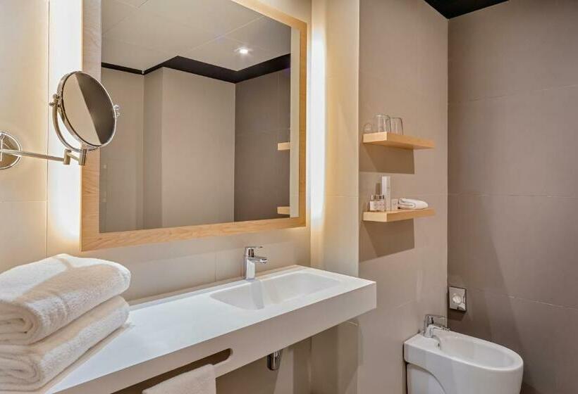 اتاق لوکس, Barceló Murcia Siete Coronas