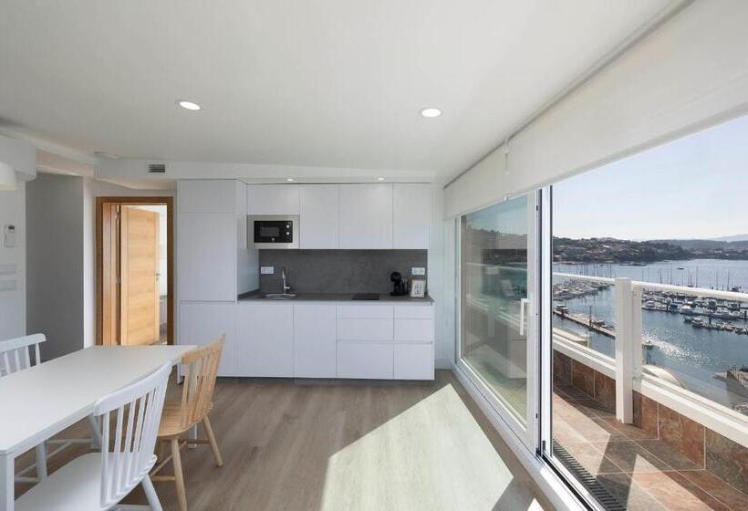 １ベッドルームペントハウスアパート, Apartamentos Rotilio