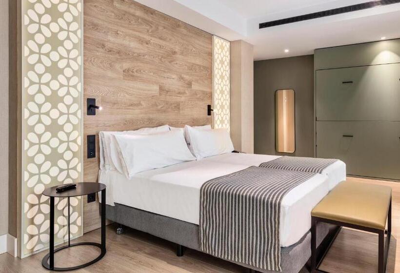 Premium Family Room, Catalonia Santa Justa