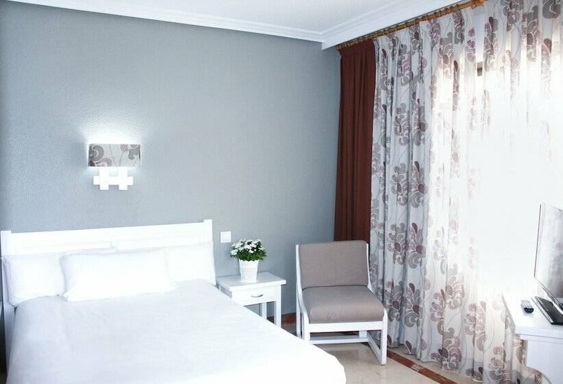 Семейный Номер, Hospedium Hotel Castilla
