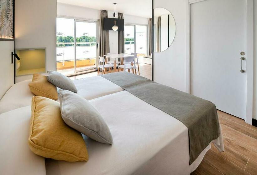 Семейный Номер Superior, Medplaya Hotel Calypso