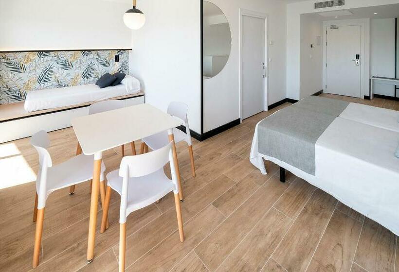 Семейный Номер Superior, Medplaya Hotel Calypso