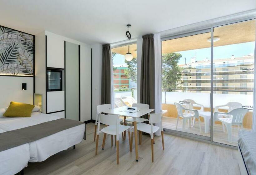 Семейный Номер Superior, Medplaya Hotel Calypso
