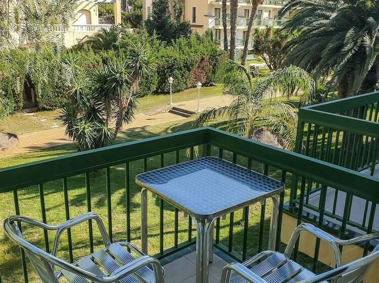 Номер Стандарт Трехместный, ALEGRIA Hotel Pino Alto