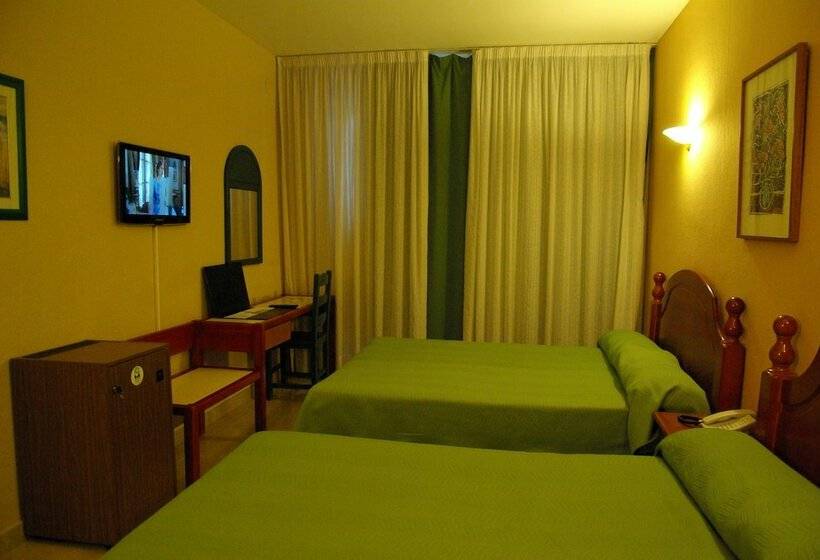 Семейный Номер, ALEGRIA Hotel Pino Alto