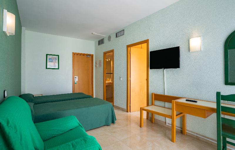 Четырехместный Номер Стандарт, ALEGRIA Hotel Pino Alto