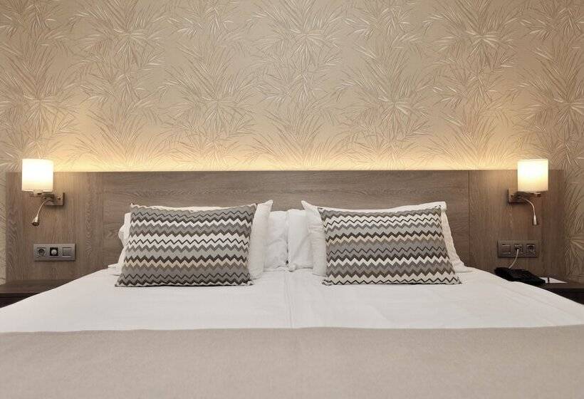 Quarto Estandar, Puerto Palace