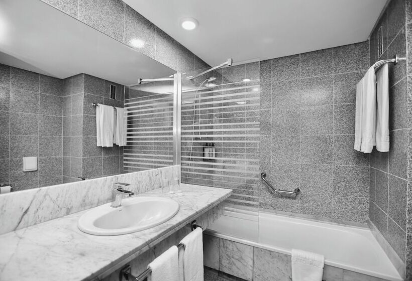 Quarto Estandar Individual, Puerto Palace