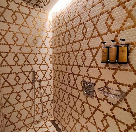 اتاق استاندارد سه نفره, Parador De Benavente