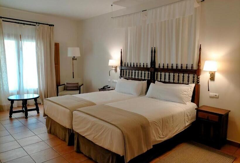اتاق سوپریور, Parador De Benavente