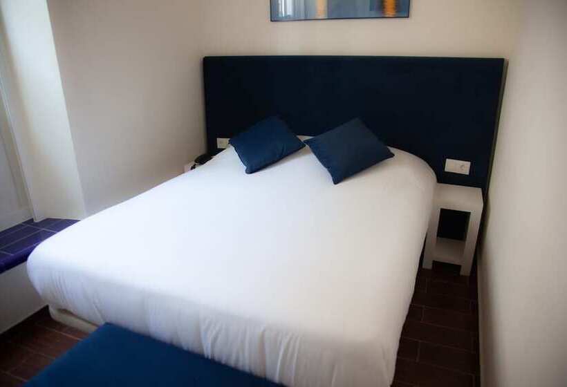 اتاق استاندارد, Noches En Triana